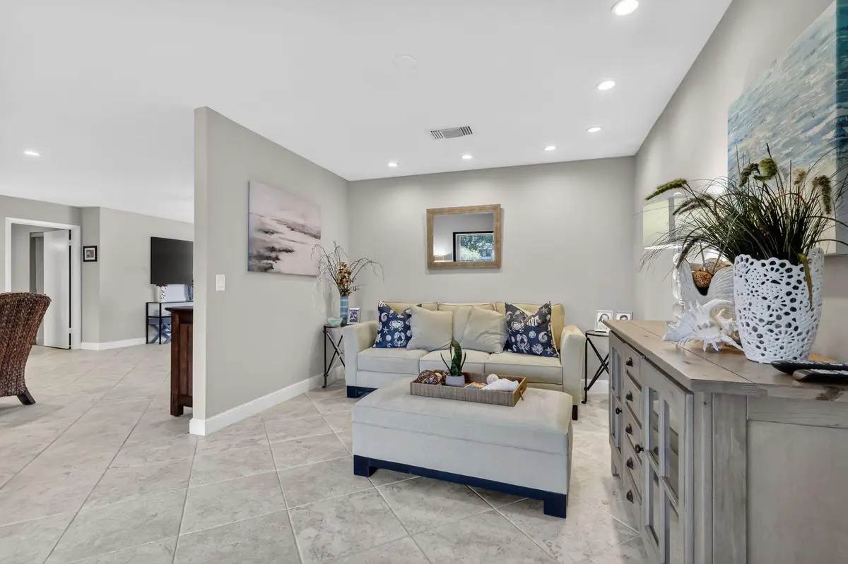 19-web-or-mls-F14A3424 at 41 Stratford Lane B, Boynton Beach