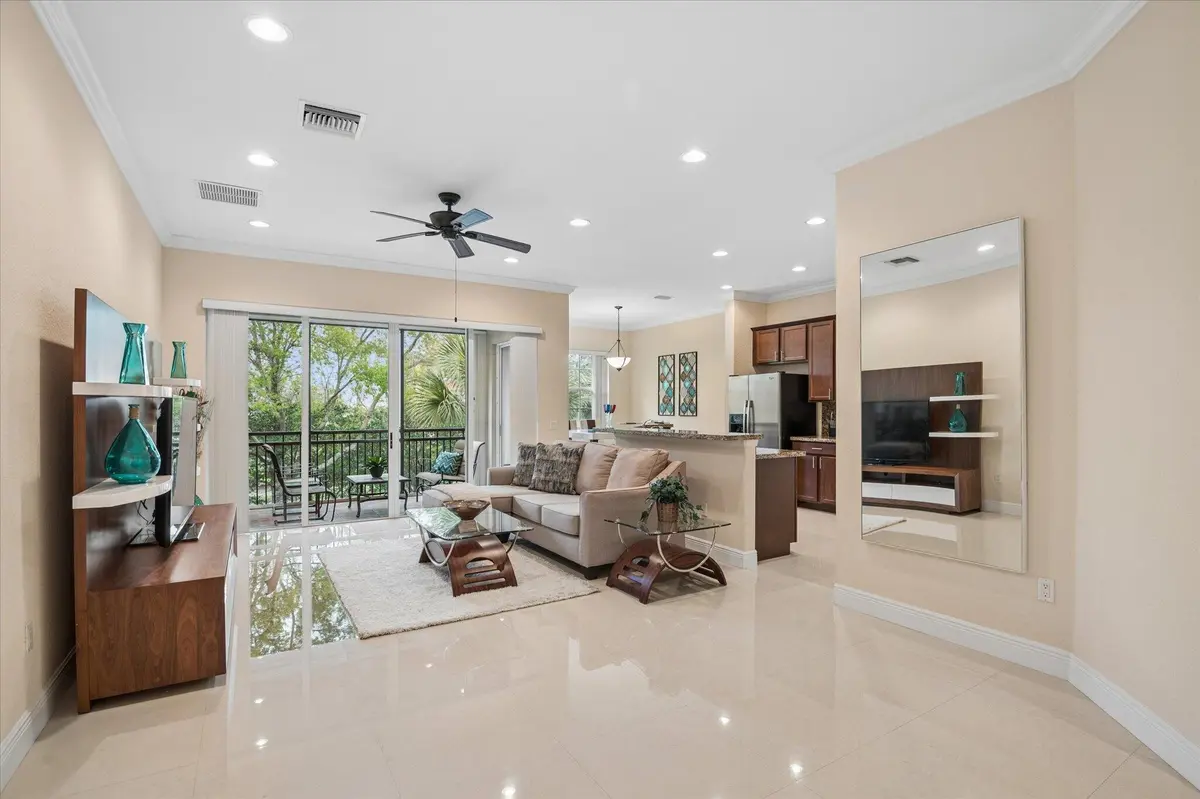 02-Fox-12767 NW 83rd Ct-2 at 12767 NW 83rd Court 24-e, Parkland