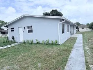 IMG_7498 2 Small at 2710 NW 24th Avenue 1-2, Oakland Park
