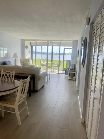 1950 SW Palm City Road 13104, Stuart – Condominium for rent