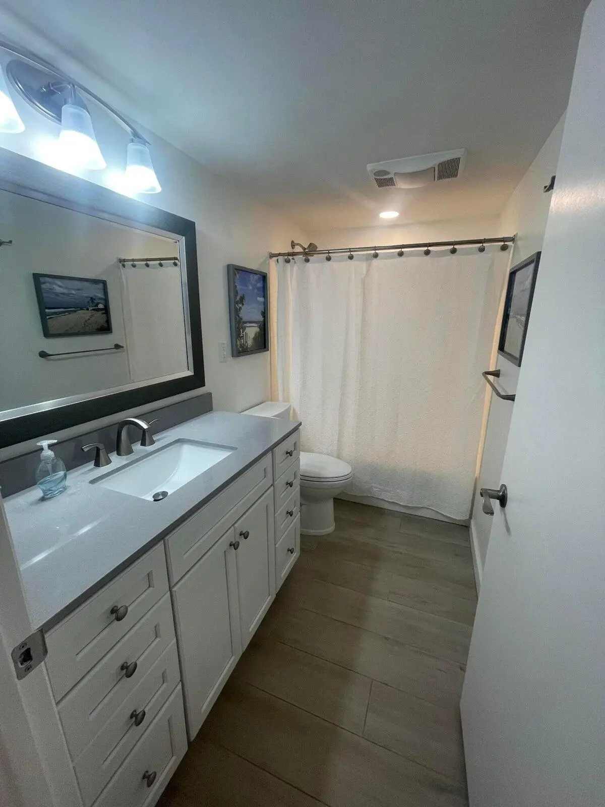 2nd bath 13-104 at 1950 SW Palm City Road 13104, Stuart