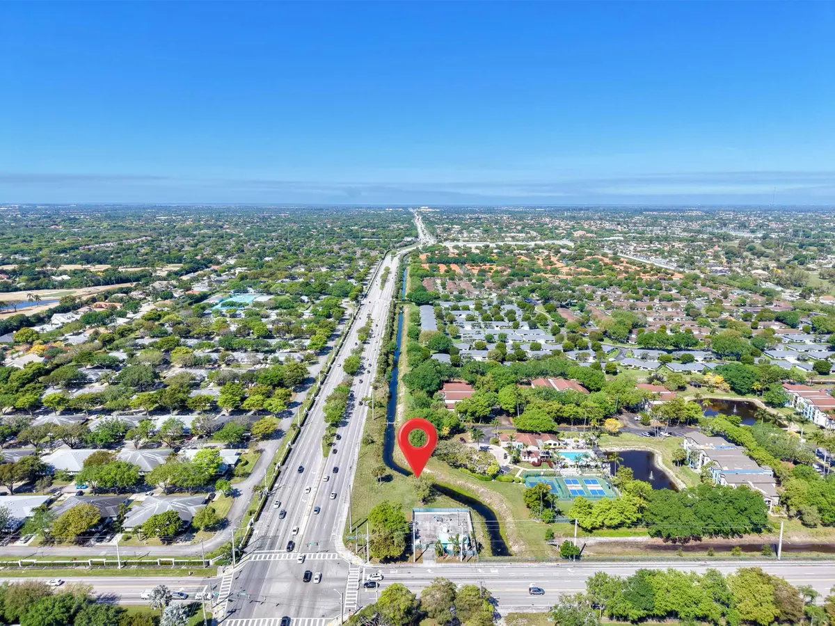 Panoramic to West at Xxxx Lawrence Road, Boynton Beach