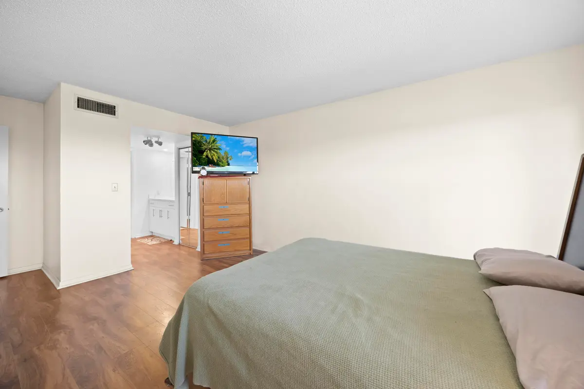 453A0218-3 at 10777 W Sample Road 508, Coral Springs