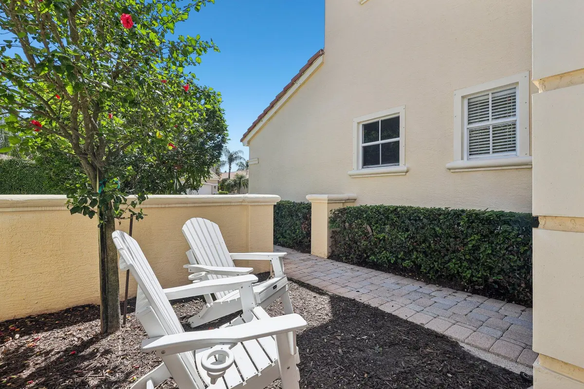 Entryway at 243 Isle Verde Way, Palm Beach Gardens