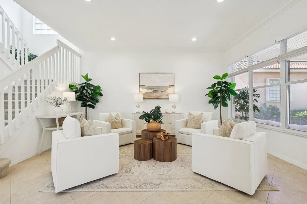 Foyer at 243 Isle Verde Way, Palm Beach Gardens