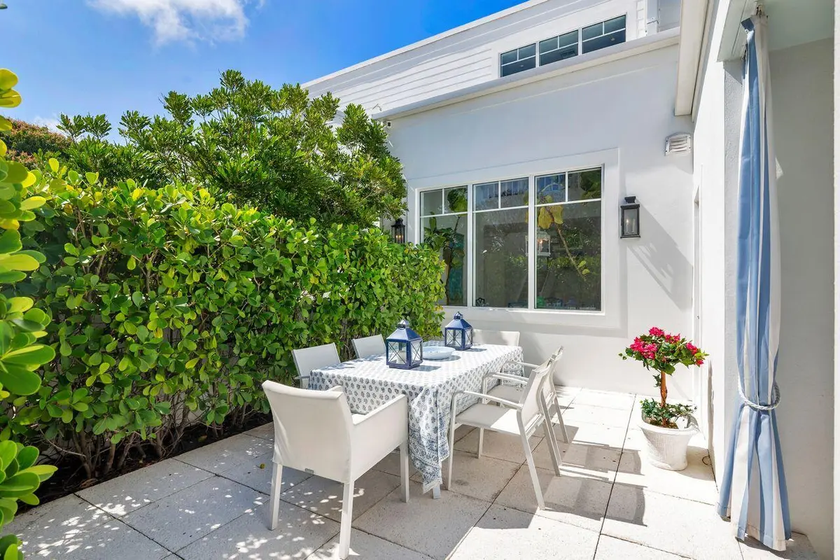 129 Patio1 at 129 S Flagler Promenade, West Palm Beach