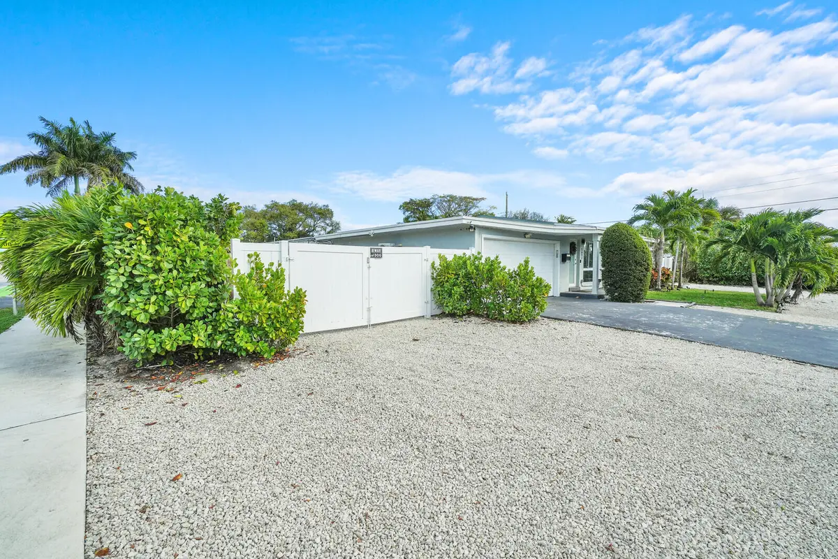 28_Image_3_mls at 2824 NW 6th Avenue, Wilton Manors