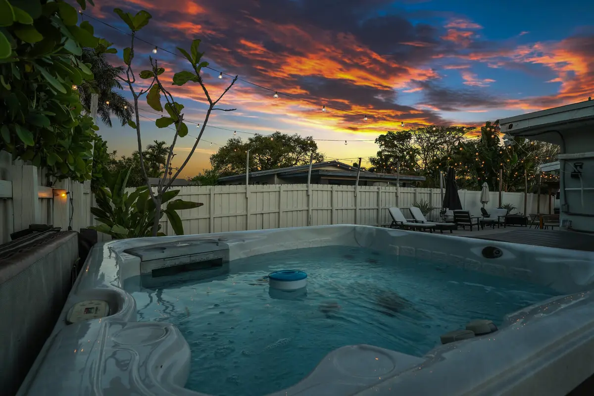 17_Image_8_3_mls at 2824 NW 6th Avenue, Wilton Manors
