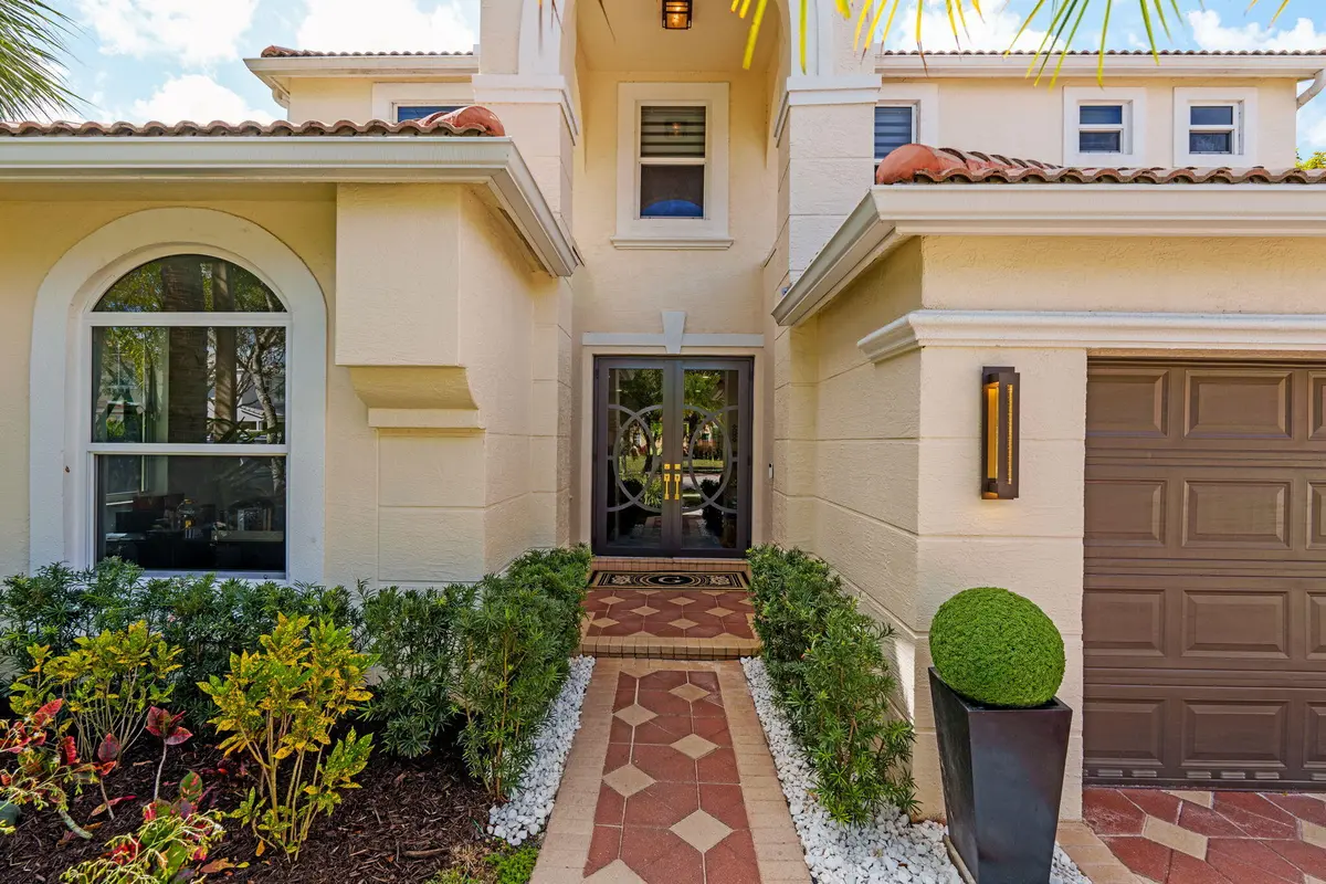 4-web-or-mls-A7402228 at 9870 Shepard Place, Wellington