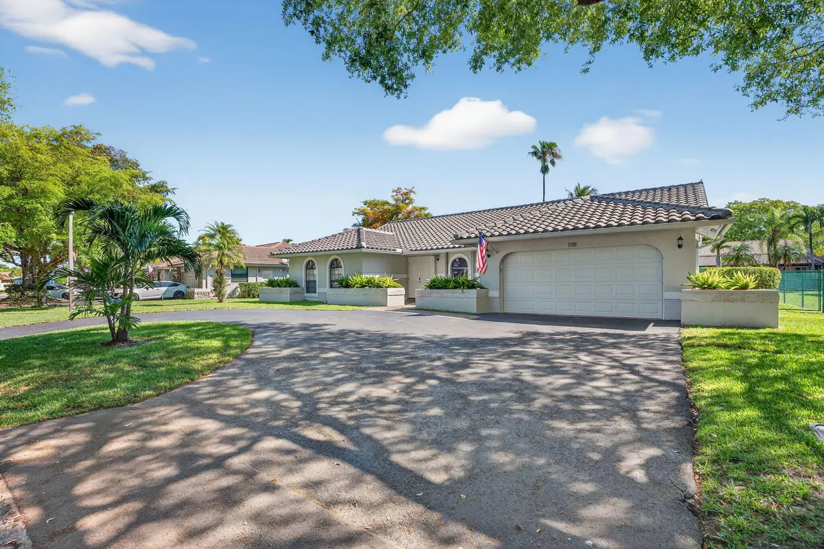 3-web-or-mls-DSC01265 at 5111 NW 85th Road, Coral Springs