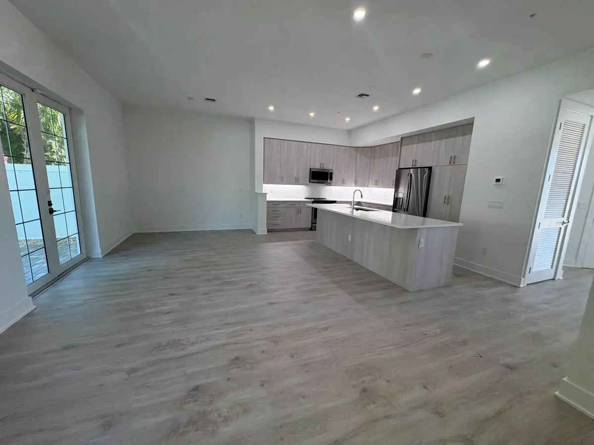 Open Concept at 112 Royal Palm Circle, Tequesta