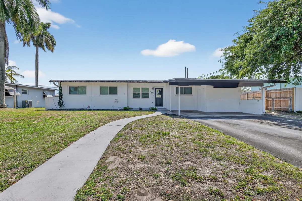 2-web-or-mls-F14A4366 at 353 Shady Lane Road, Palm Springs