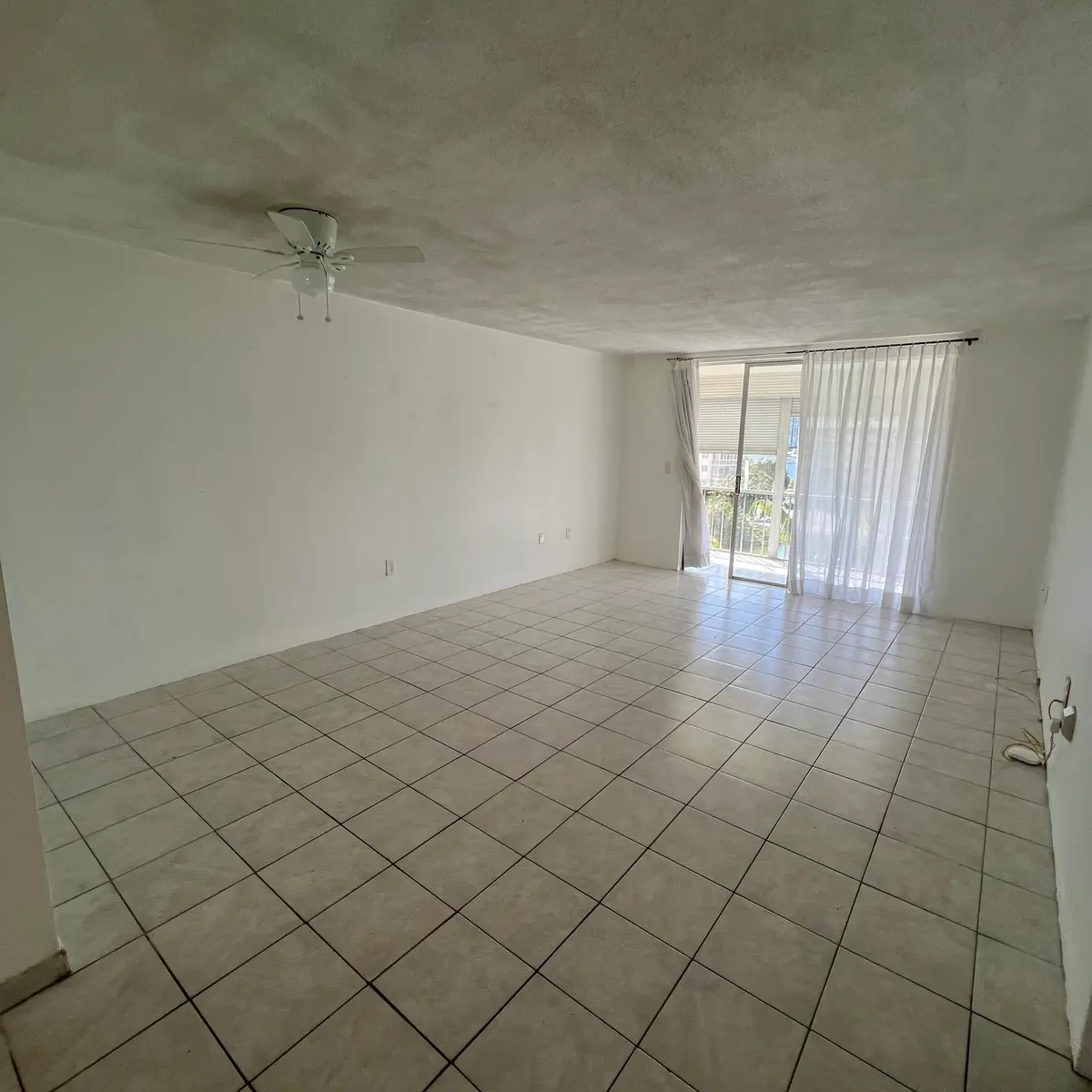 IMG_0587 at 2855 Leonard Drive H506, Aventura