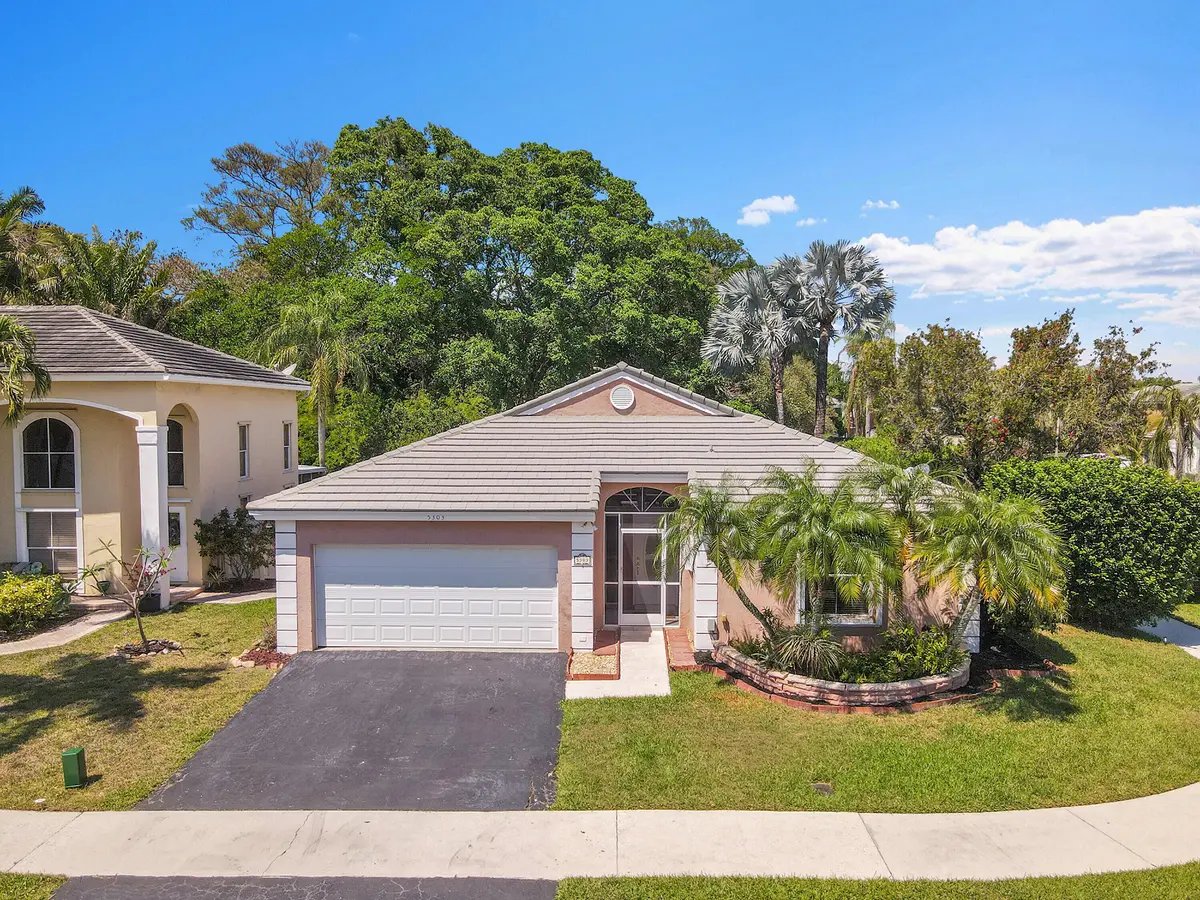 36_1 (36) at 5303 NW 53rd Street, Coconut Creek