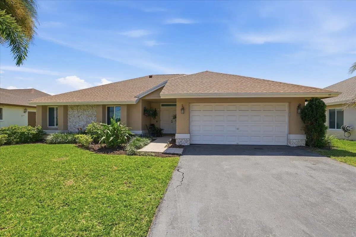 02-8I8A5203 at 10174 S 182nd Ct S, Boca Raton