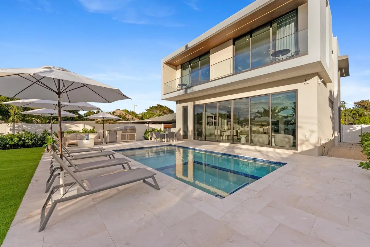 Backyard at 220 S Swinton Avenue, Delray Beach