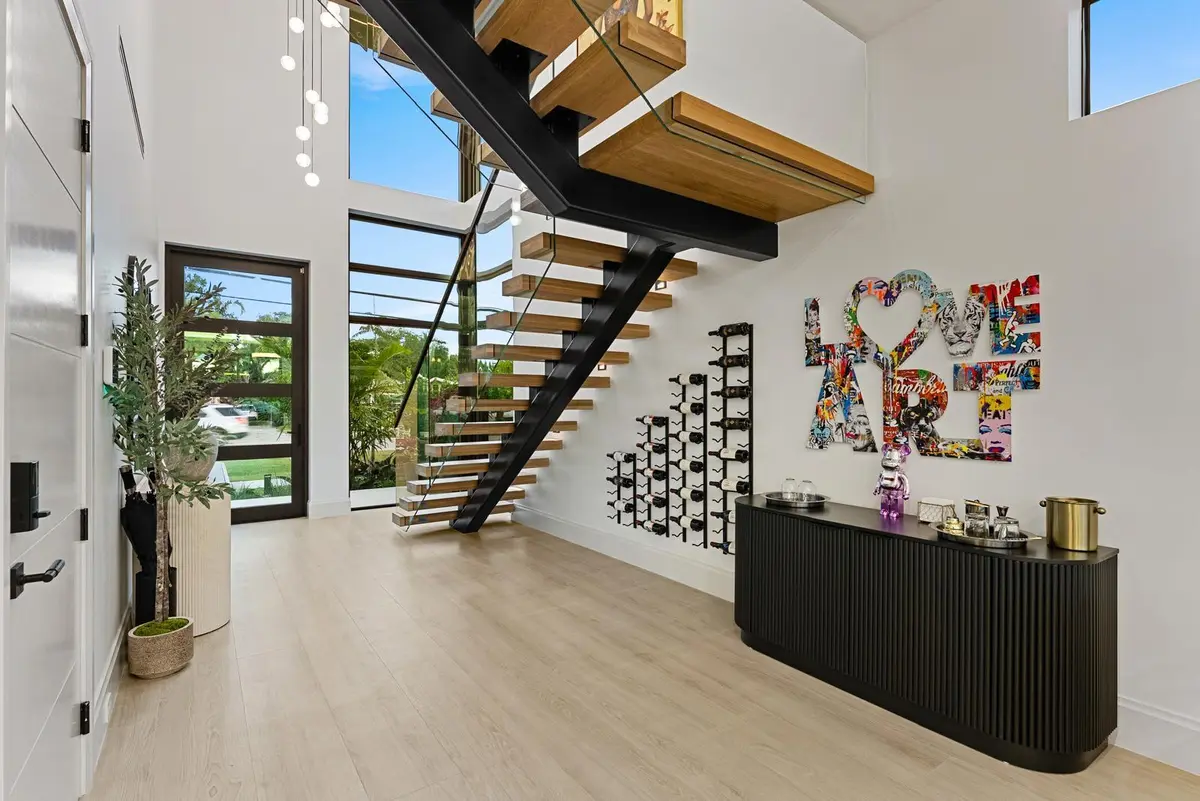 IMG_0043 at 220 S Swinton Avenue, Delray Beach