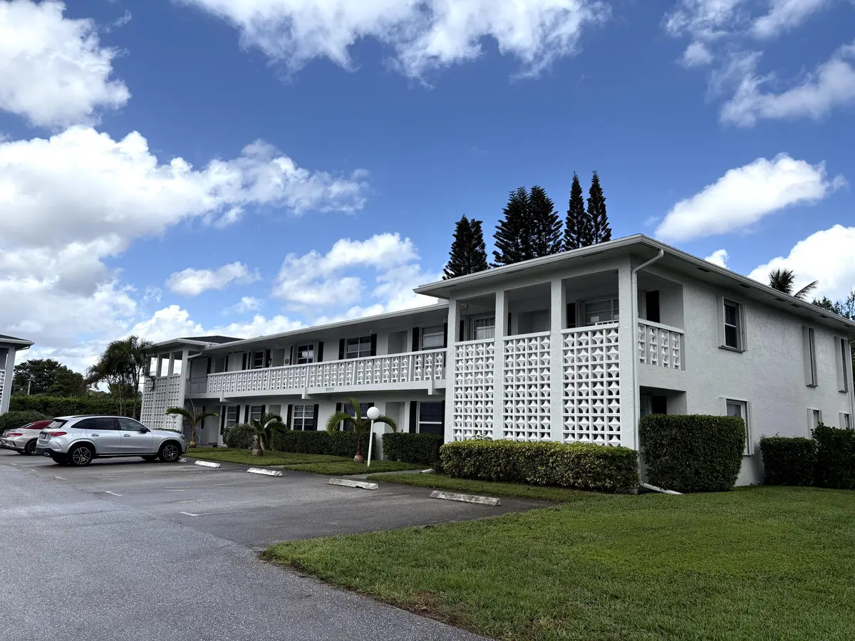 2825 SW 13th Street 204, Delray Beach, FL – photo 2