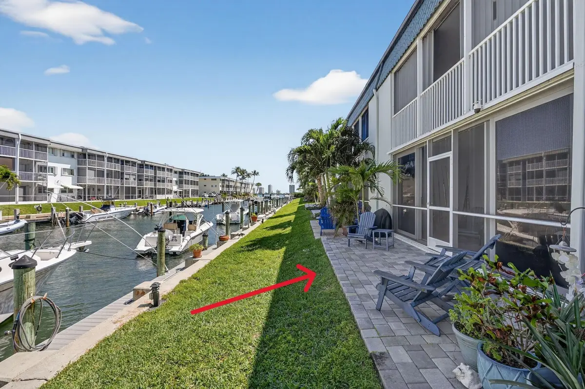 35-web-or-mls-_MLP3328 at 121 Wettaw Lane 112, North Palm Beach