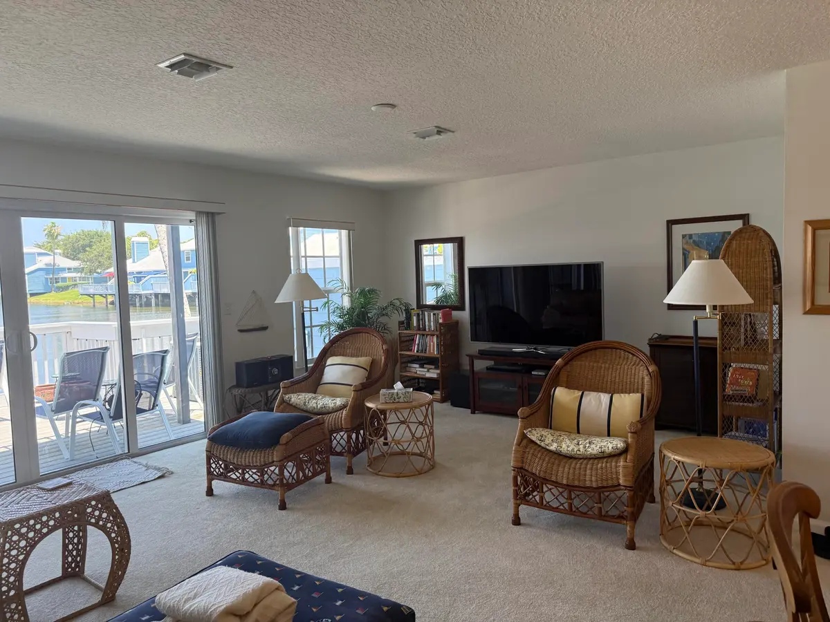 dining room at 809 Ocean Dunes Circle  Circle, Jupiter