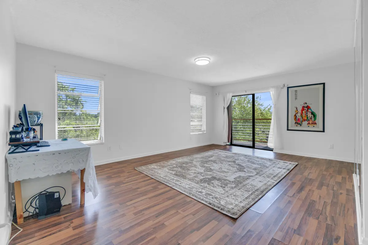 2441 SW 82nd Avenue Unit 301, Davie, FL – photo 2