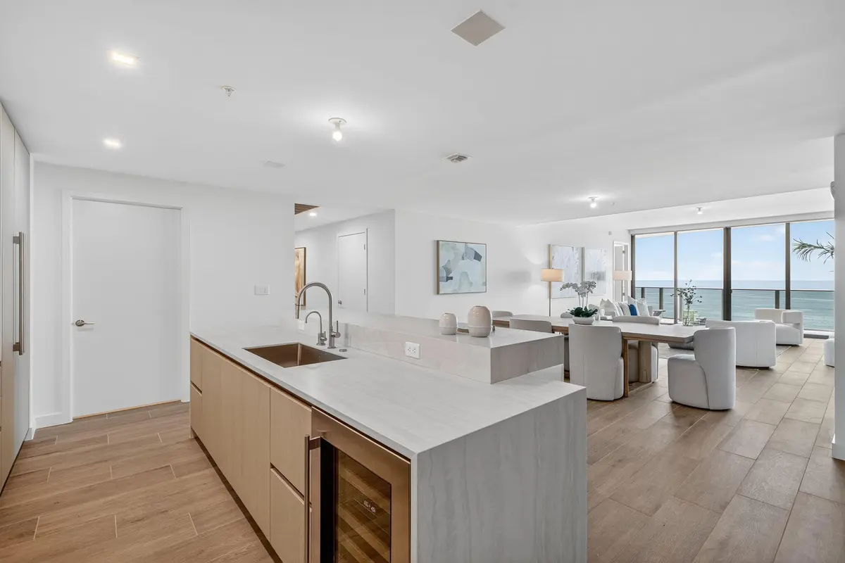 23-web-or-mls-019_B699A0718 at 900 N Ocean Boulevard 1702, Pompano Beach