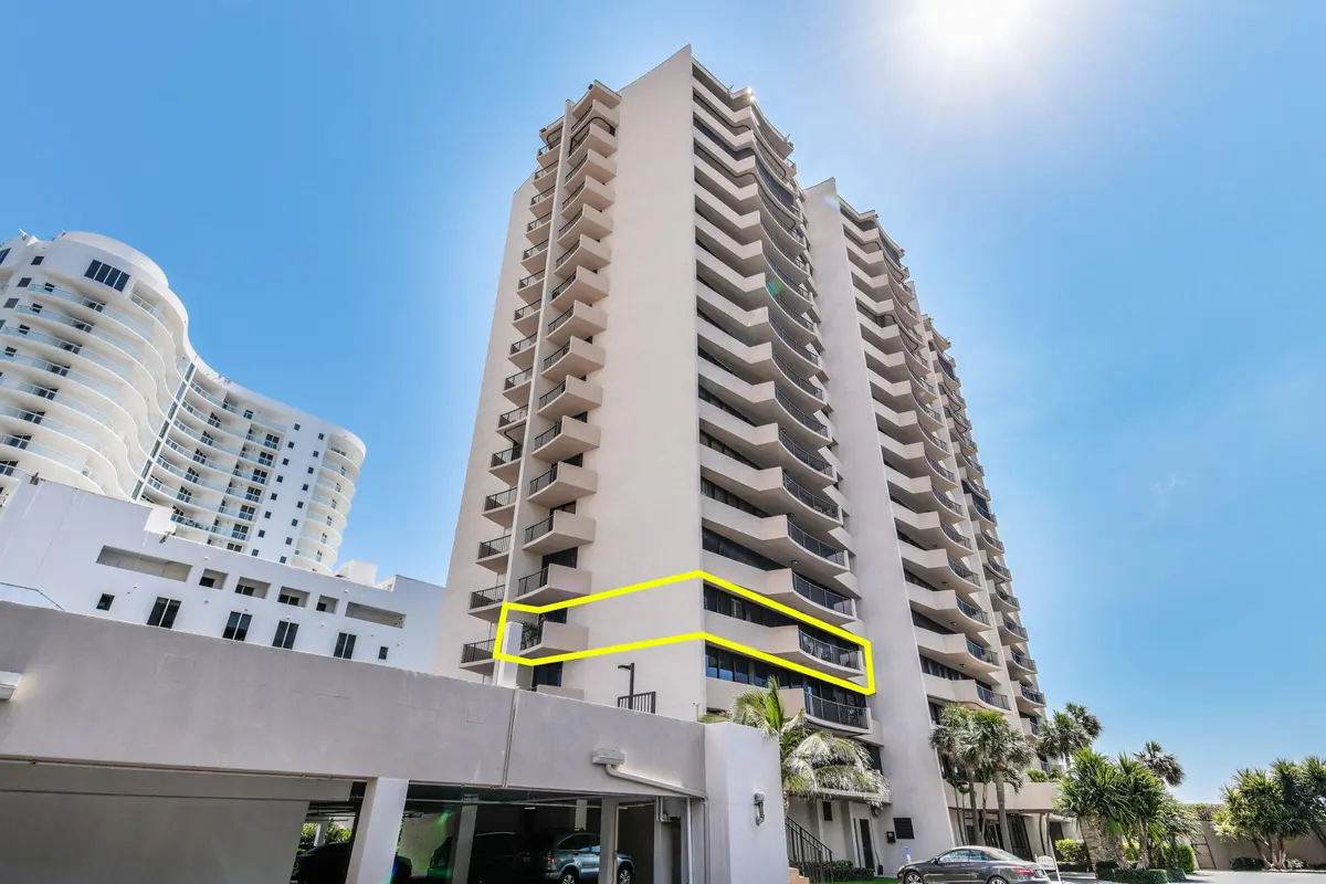 20190603152055313551000000-o at 4200 N Ocean Drive 1-304, Riviera Beach