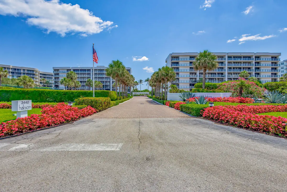 Driving Home at 3440 S Ocean Boulevard 204s, Palm Beach