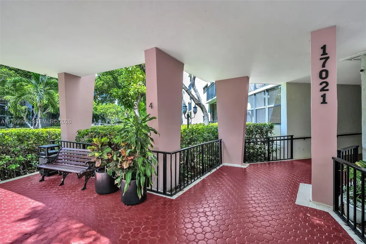 Photo 2 at 17021 N Bay Road 105, Sunny Isles Beach
