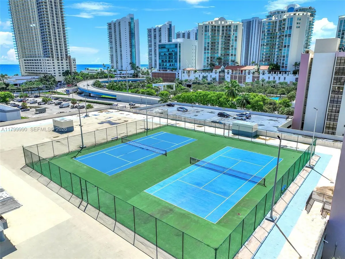 Photo 8 at 17021 N Bay Road 105, Sunny Isles Beach