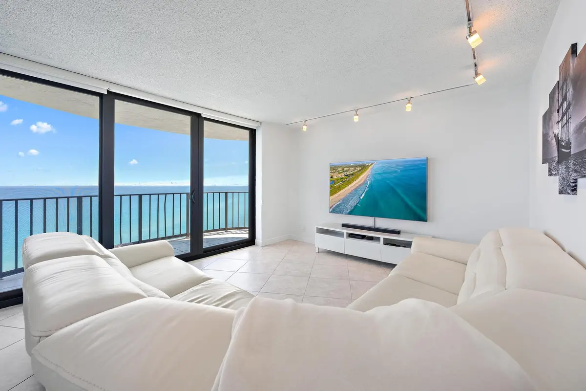 Living room at 5420 N Ocean Drive Ph2, Riviera Beach