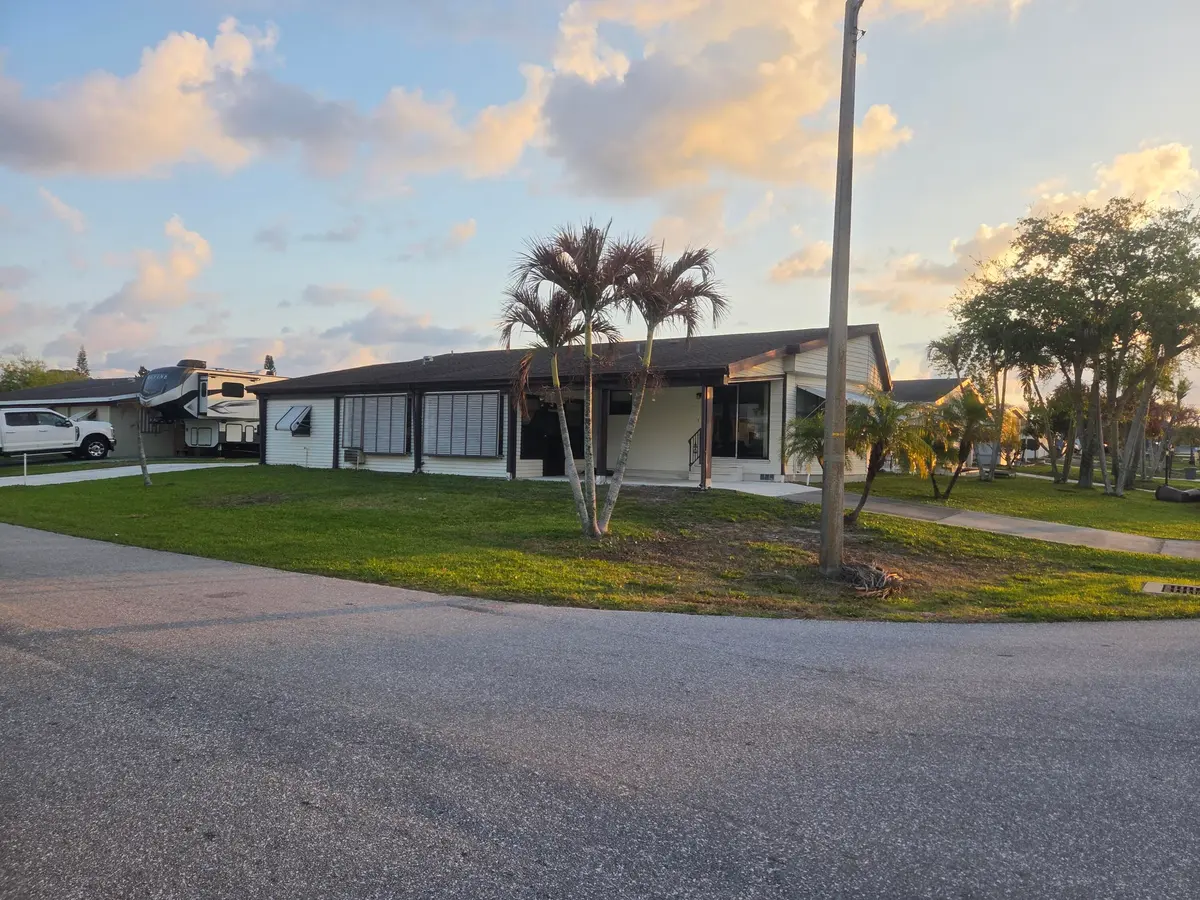 side 2 at 7107 SE Seahawk Street, Hobe Sound
