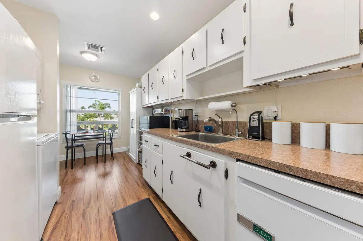 1060 Citrus Way 204, Delray Beach, FL – photo 5