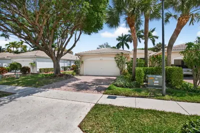 10732 Royal Caribbean Circle, Boynton Beach – sold