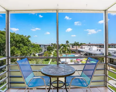 16801 NE 13th Avenue 308, Miami – Stock Cooperative for sale