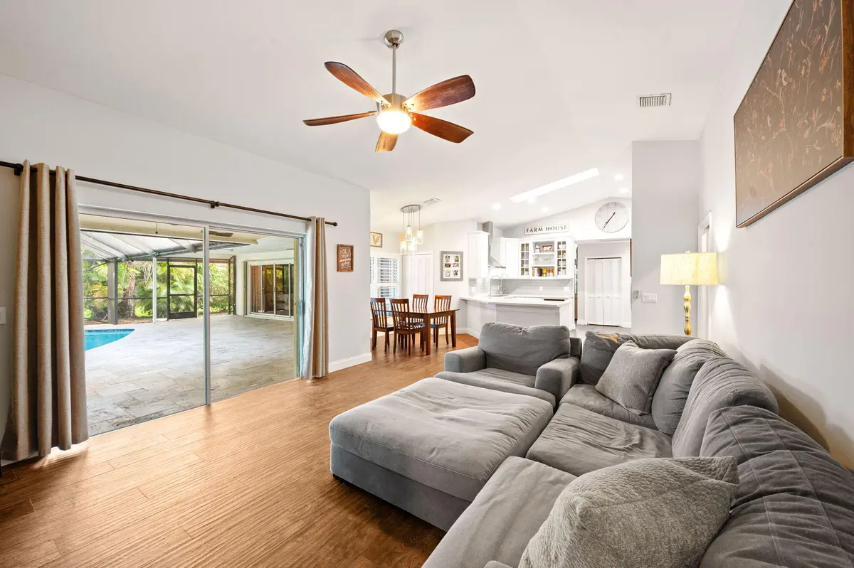 12-web-or-mls-1738-lindsey-ct at 1738 Lindsey Court, Wellington
