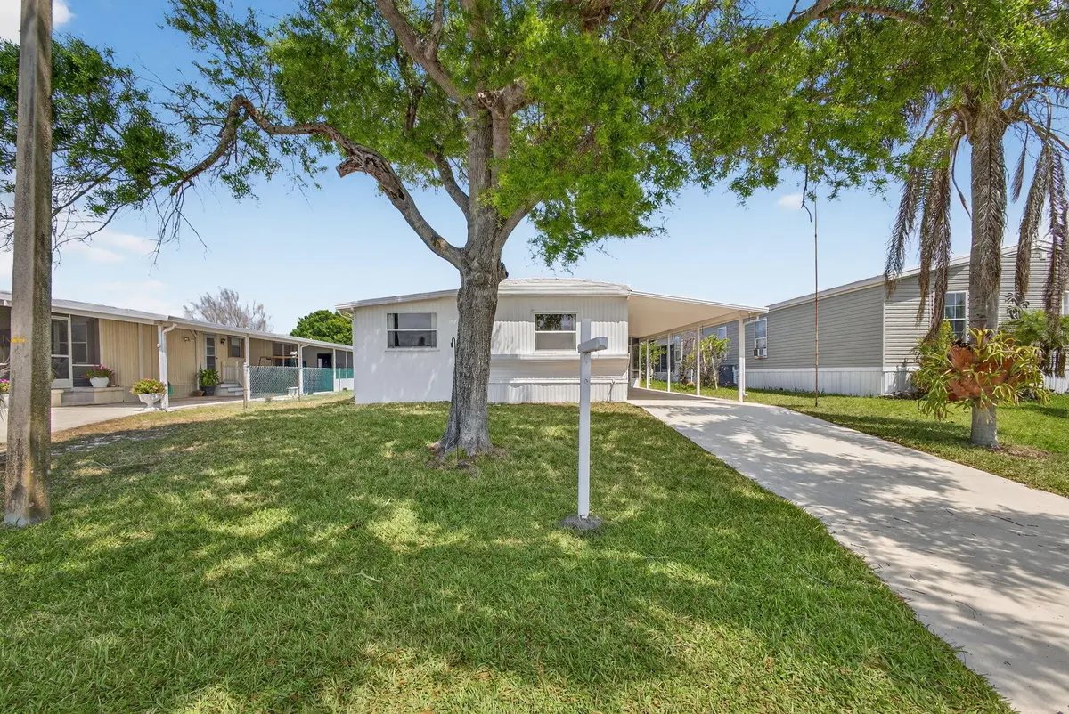 3-web-or-mls-5D1A1012 at 7338 SE Redbird Circle, Hobe Sound