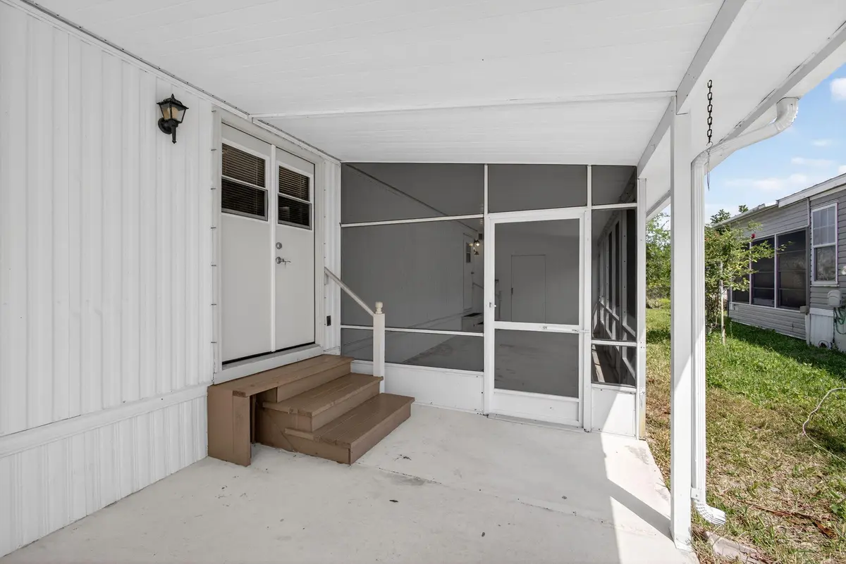 5-web-or-mls-5D1A1022 at 7338 SE Redbird Circle, Hobe Sound