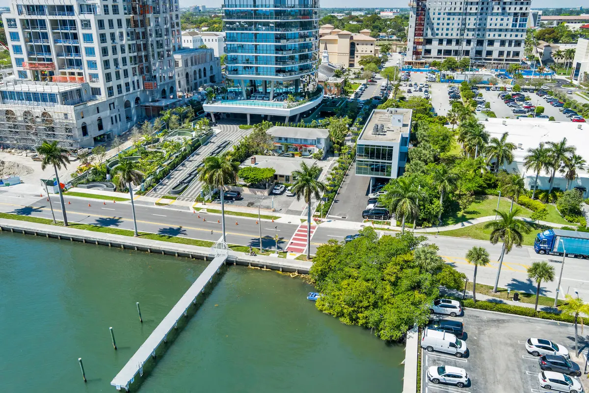 low-2 at 1301 S Flagler Drive, West Palm Beach
