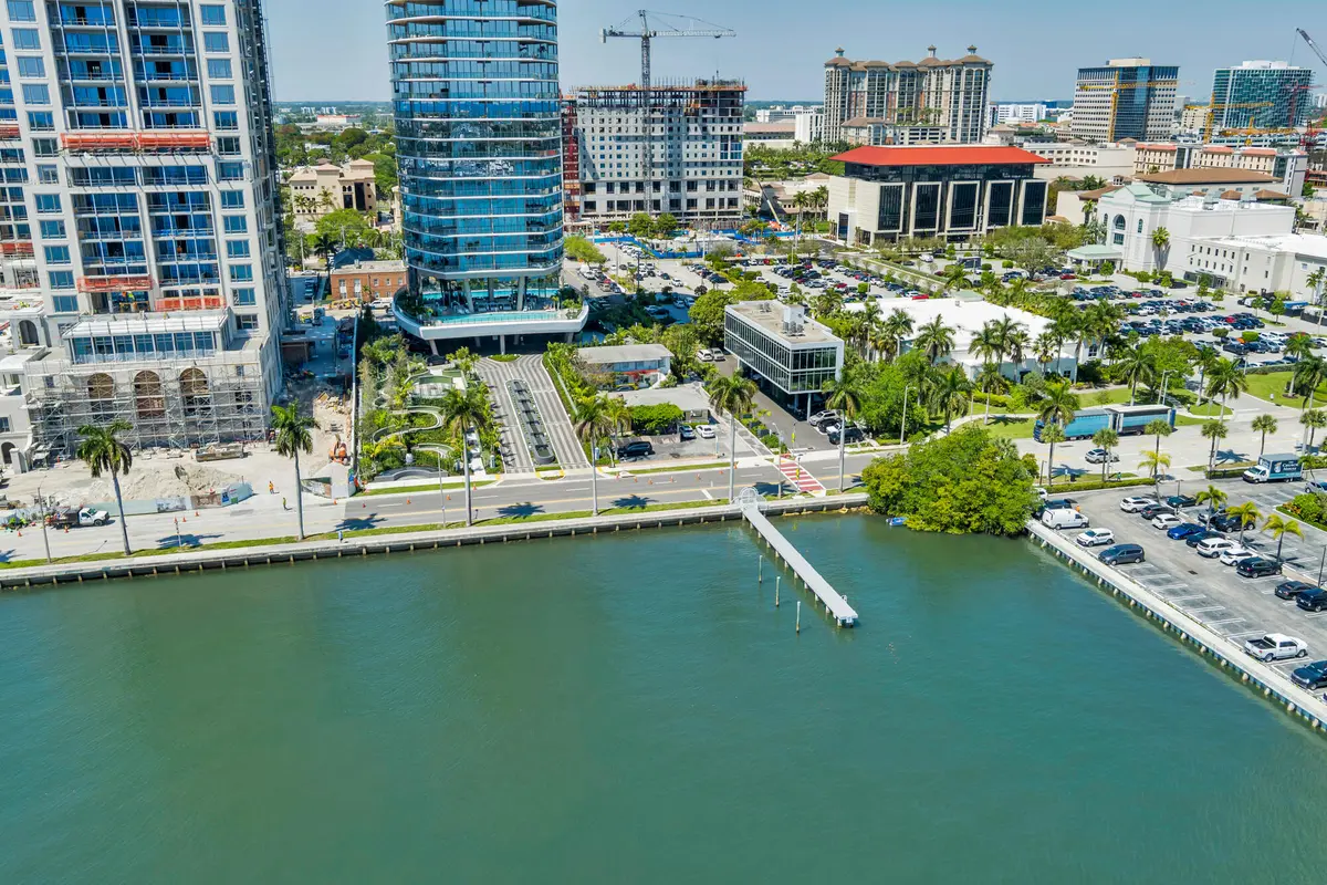 low-5 at 1301 S Flagler Drive, West Palm Beach