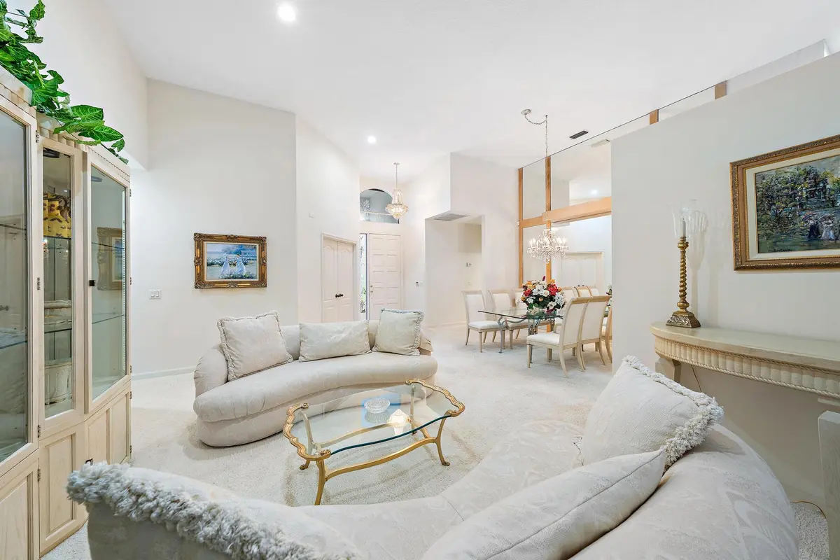 220 Eagleton Lake Blvd-13 at 220 Eagleton Estates Boulevard, Palm Beach Gardens