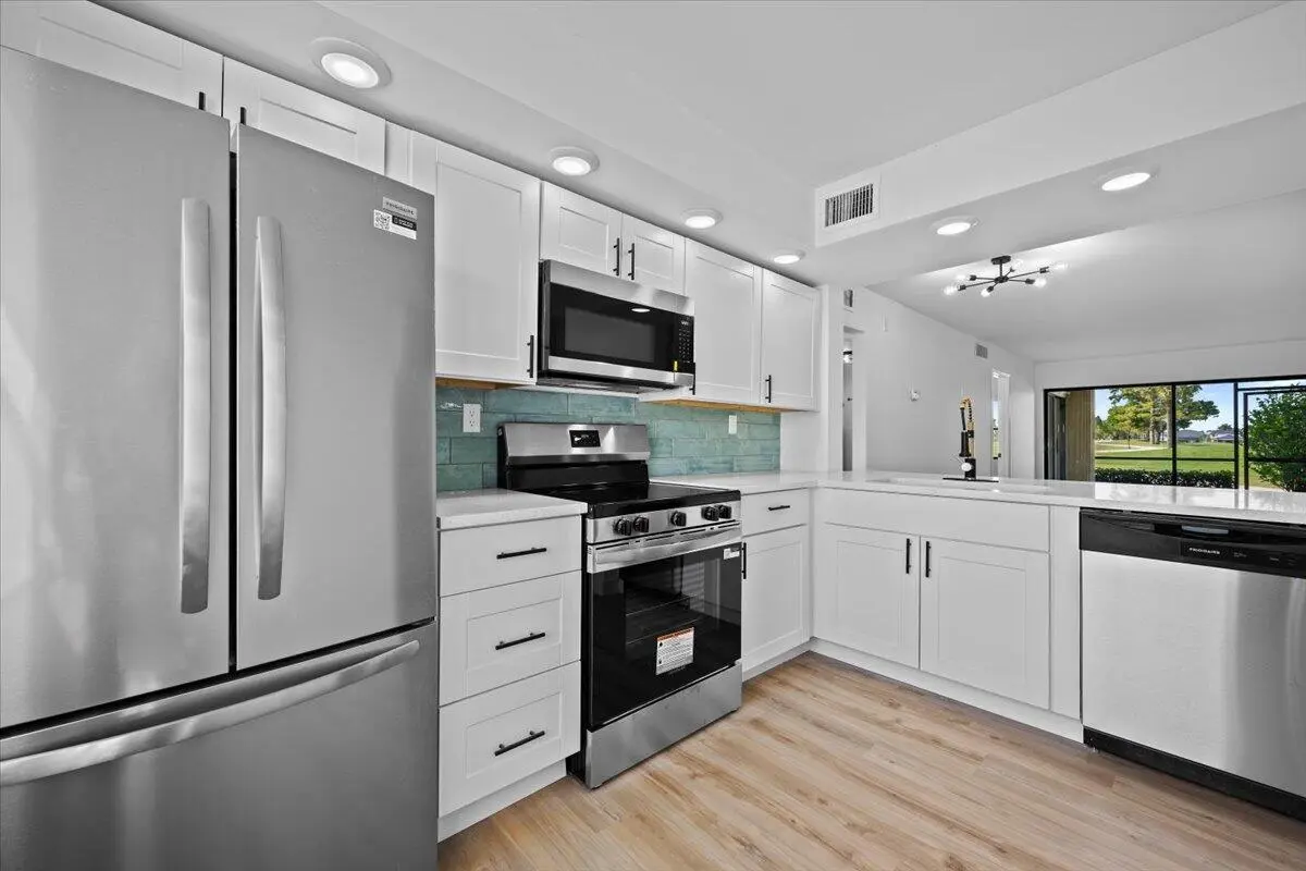 09-LUX_6886 at 13369 Touchstone Place 101, Palm Beach Gardens