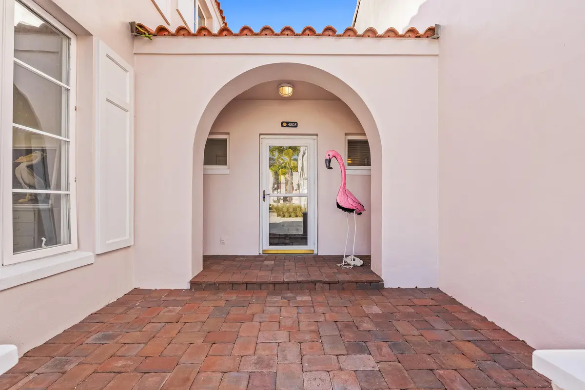 4 26 ENTRY PATIO4805 - Updates-305 at 4805 Wood Duck Circle #61, Vero Beach