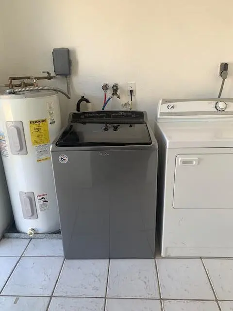 Laundry room at 512 Biscayne Drive, West Palm Beach