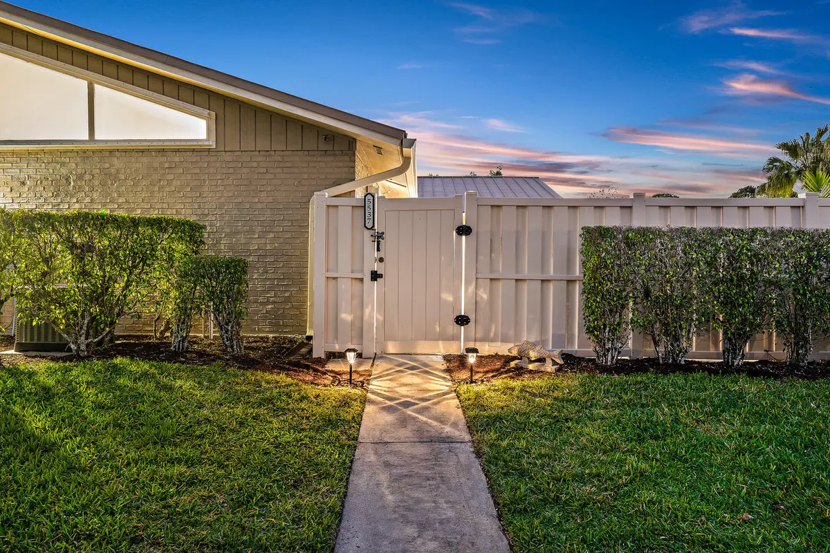 5537 EAGLE LAKE DR- Twilights-MLS Size-5 at 5537 Eagle Lake Drive, Palm Beach Gardens