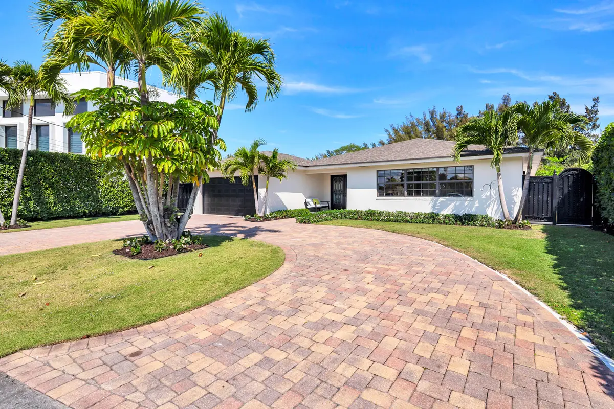 low-3 at 7730 Beta Circle, Lake Clarke Shores
