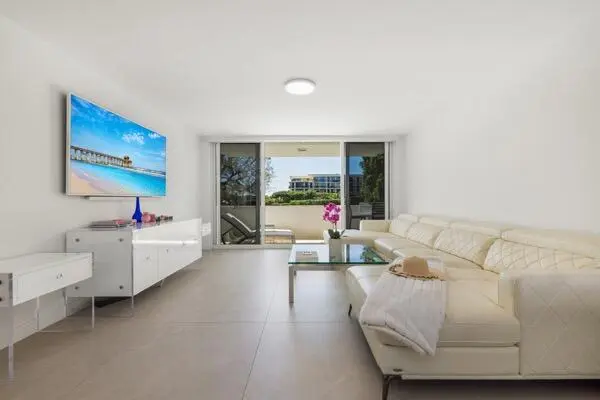 Image 5 at 2773 S Ocean Boulevard 214, Palm Beach