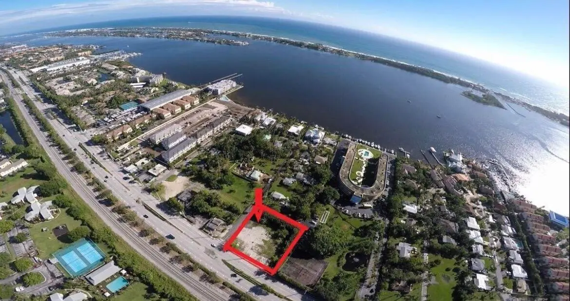 Aerial at 2508 N Federal Highway, Boynton Beach