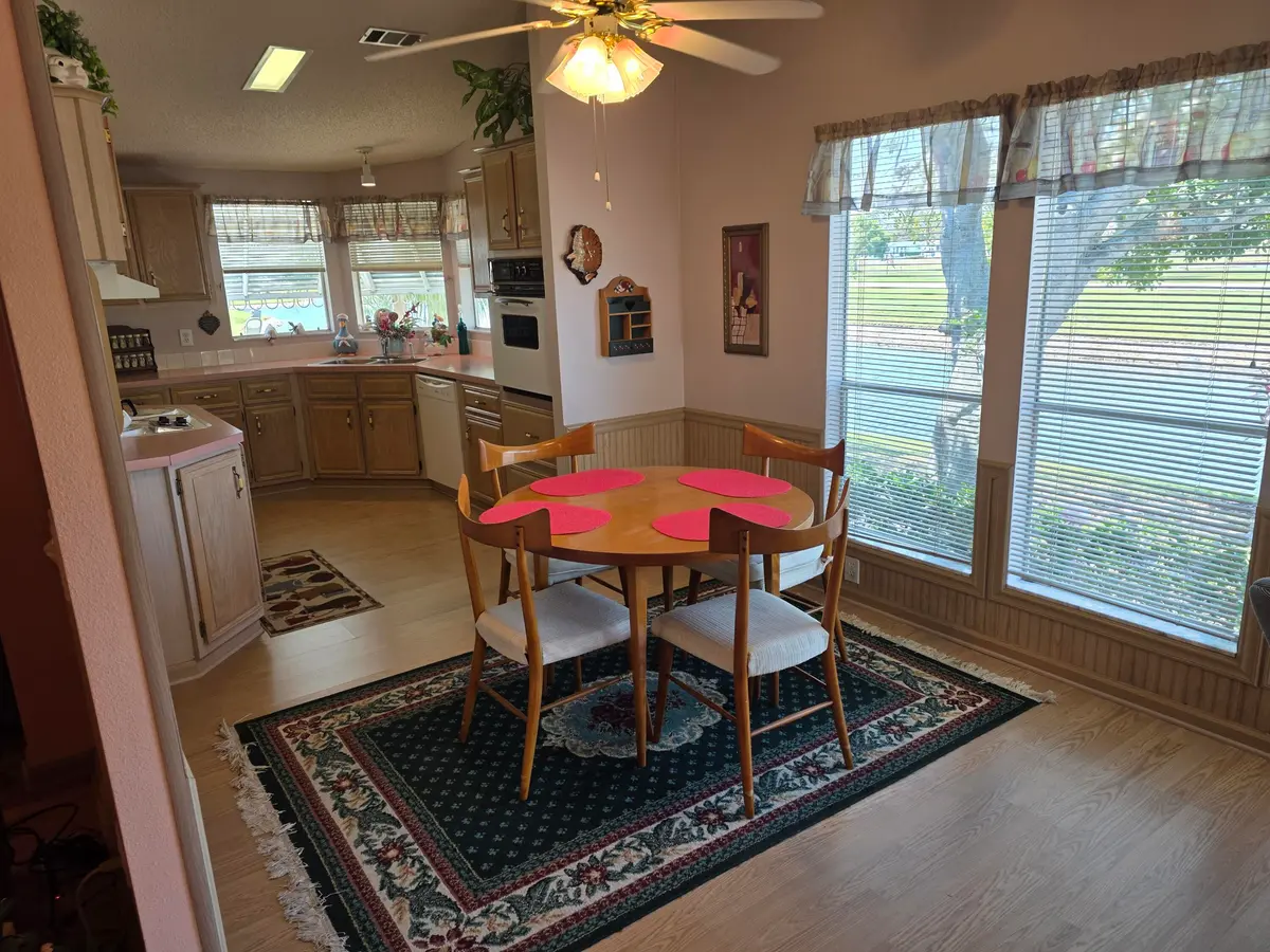 Breakfast area at 3118 Columbrina Circle, Port St. Lucie