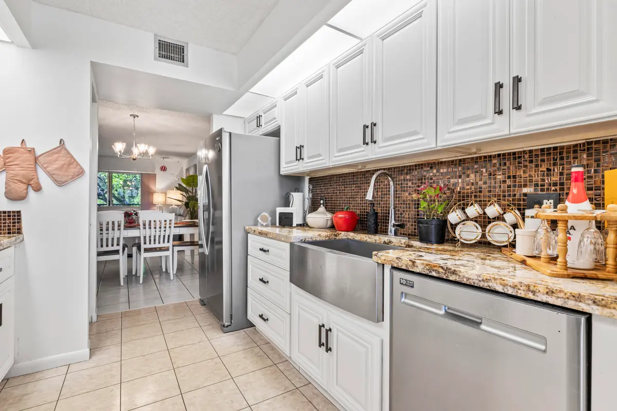 photos_high_resolution_1000_SW_125th_Ave at 1000 SW 125th Avenue 211, Pembroke Pines